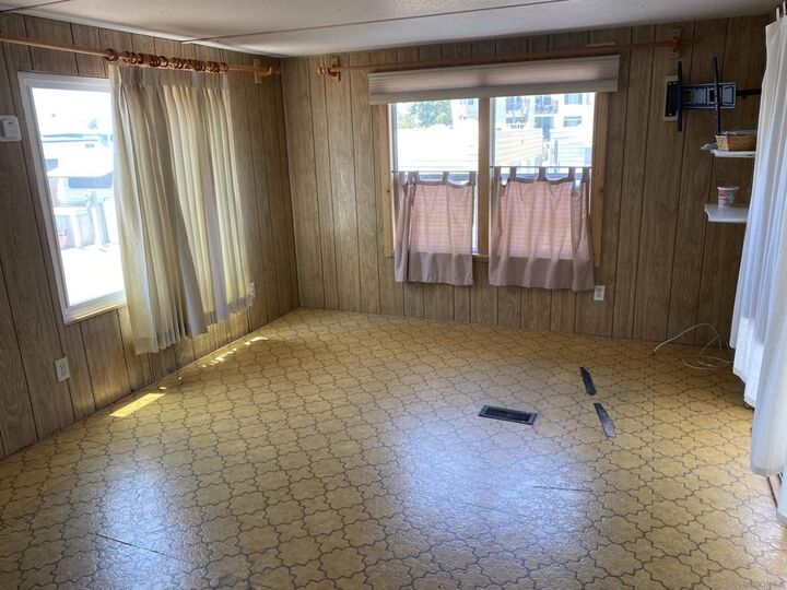 Property Photo: 900 N Cleveland 89 CA 92054