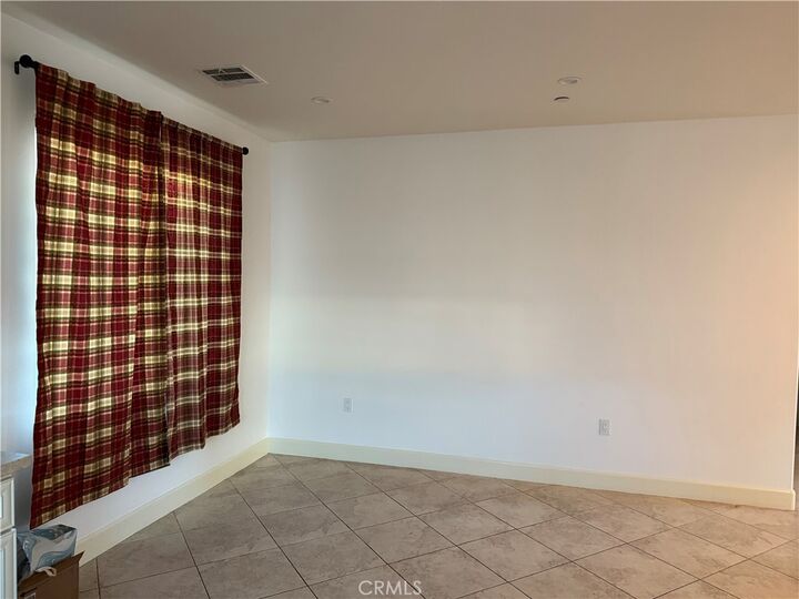 Property Photo: 10845 Vinedale Street CA 91352