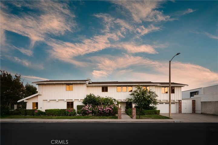 Property Photo:  3924 Fairbreeze Circle  CA 91361 