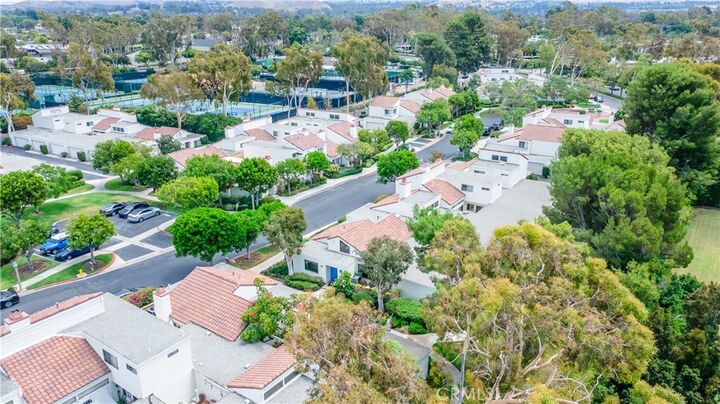 Property Photo:  23 Morena 32  CA 92612 
