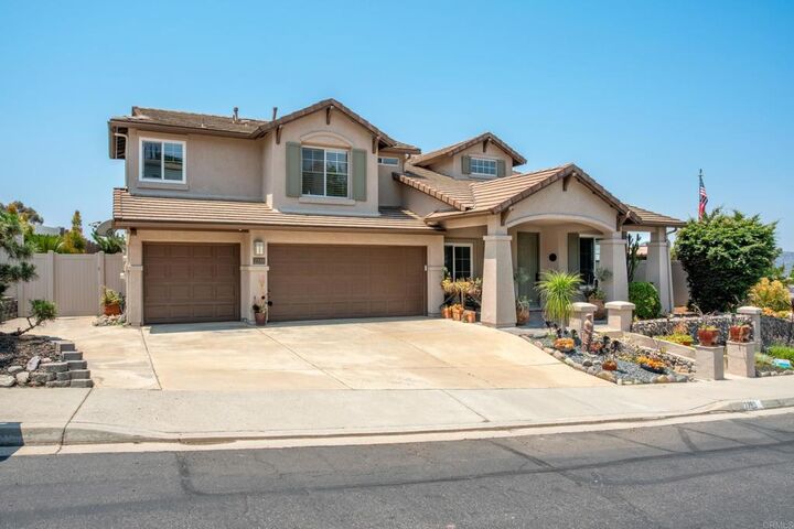 Property Photo: 2288 Boulders Ct CA 91901