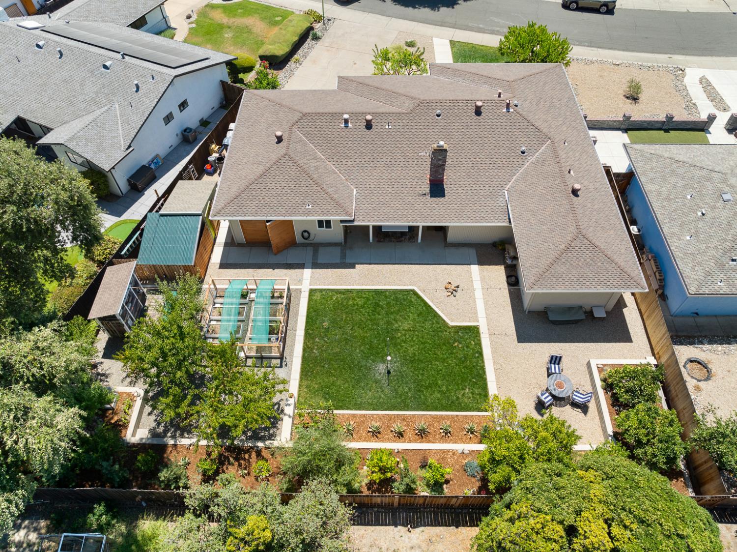 6844 Westmoreland Way  Sacramento CA 95831 photo