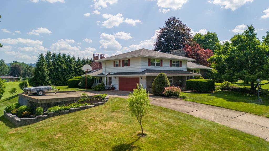 101 Beech Terrace  Sayre PA 18840 photo