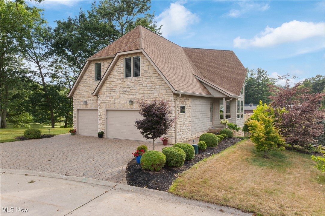 Property Photo:  3872 Egret Drive  OH 44319 