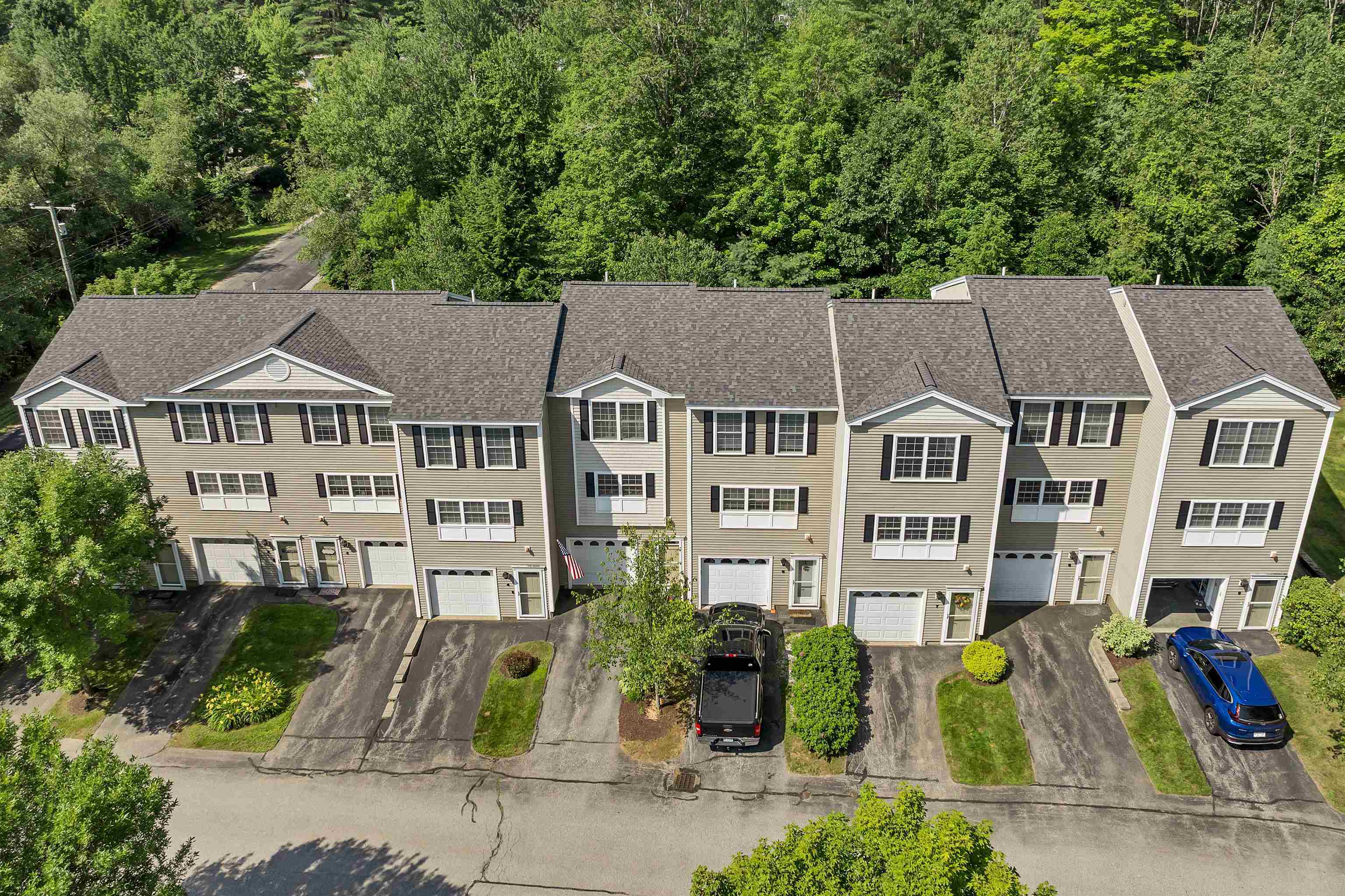 Property Photo: 10 Dillon Way NH 03246