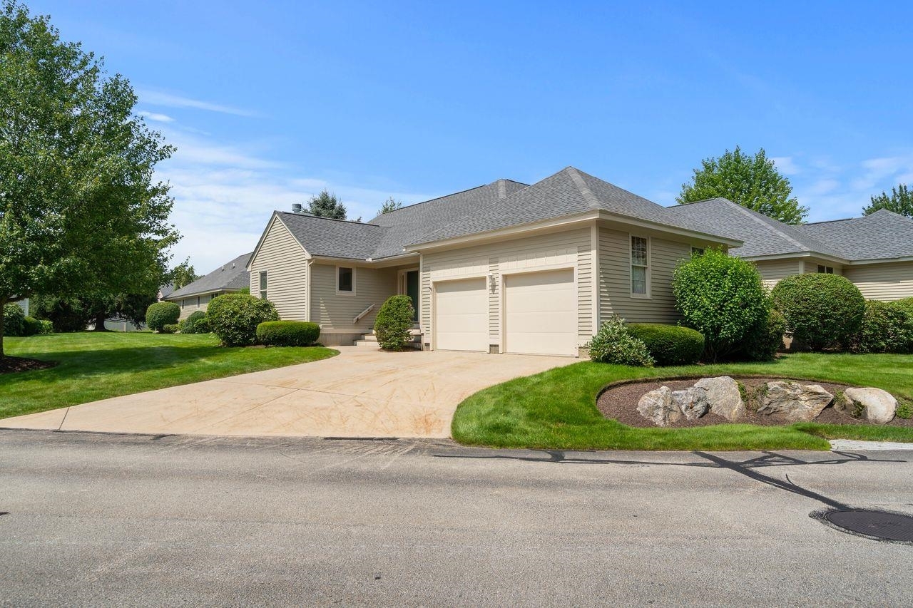 Property Photo: 7 St Andrews Drive NH 03110