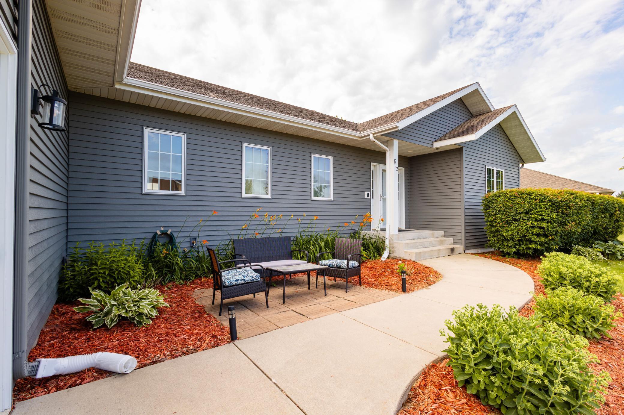 Property Photo: 812 Anderson Way MN 56308