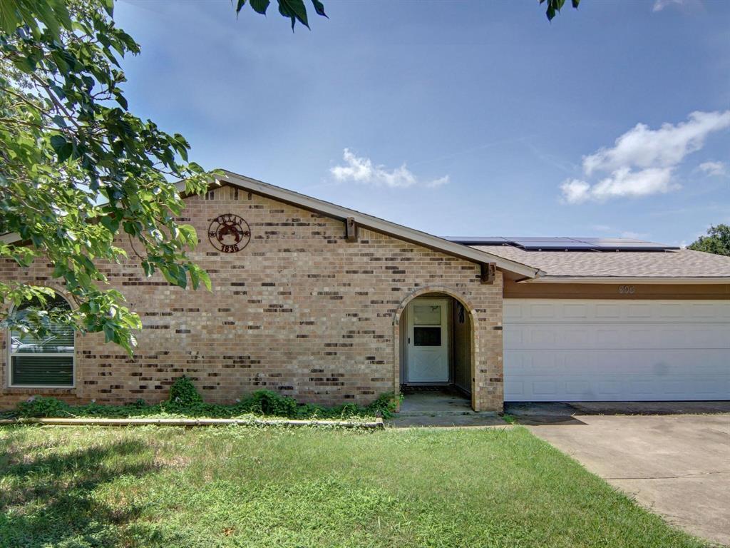 905 Redbud Street  Crowley TX 76036 photo