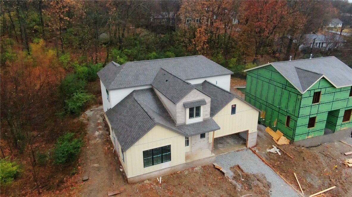 Property Photo:  2902 E Panorama Place  AR 72703 