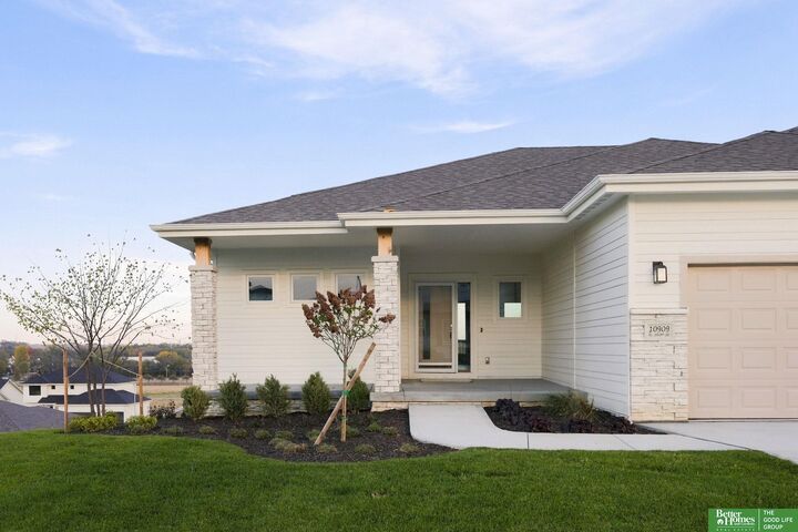 Property Photo:  10909 N 160 Street  NE 68007 