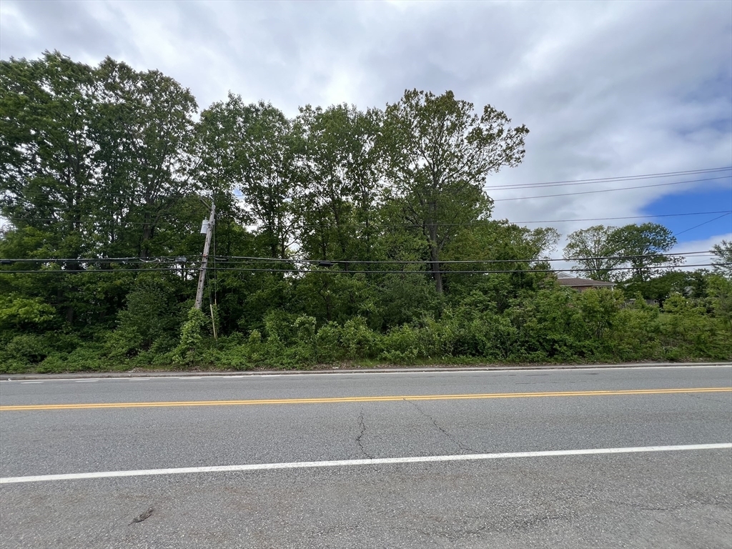 Property Photo:  0 Thompson Rd  MA 01570 