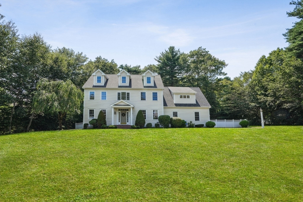 Property Photo: 20 Laurelwood Dr MA 02061