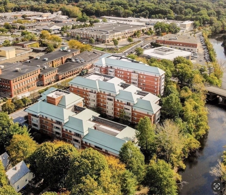 Property Photo: 183 Oak Street 306C MA 02464