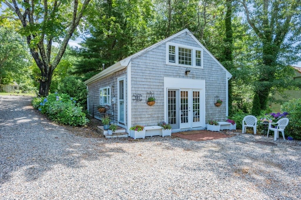 Property Photo:  181 School St  MA 02635 