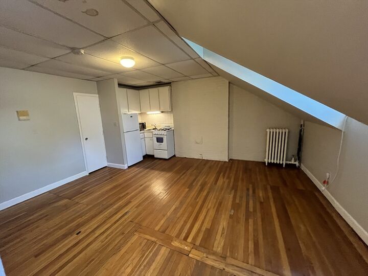 Property Photo: 120 Charles 10 MA 02114