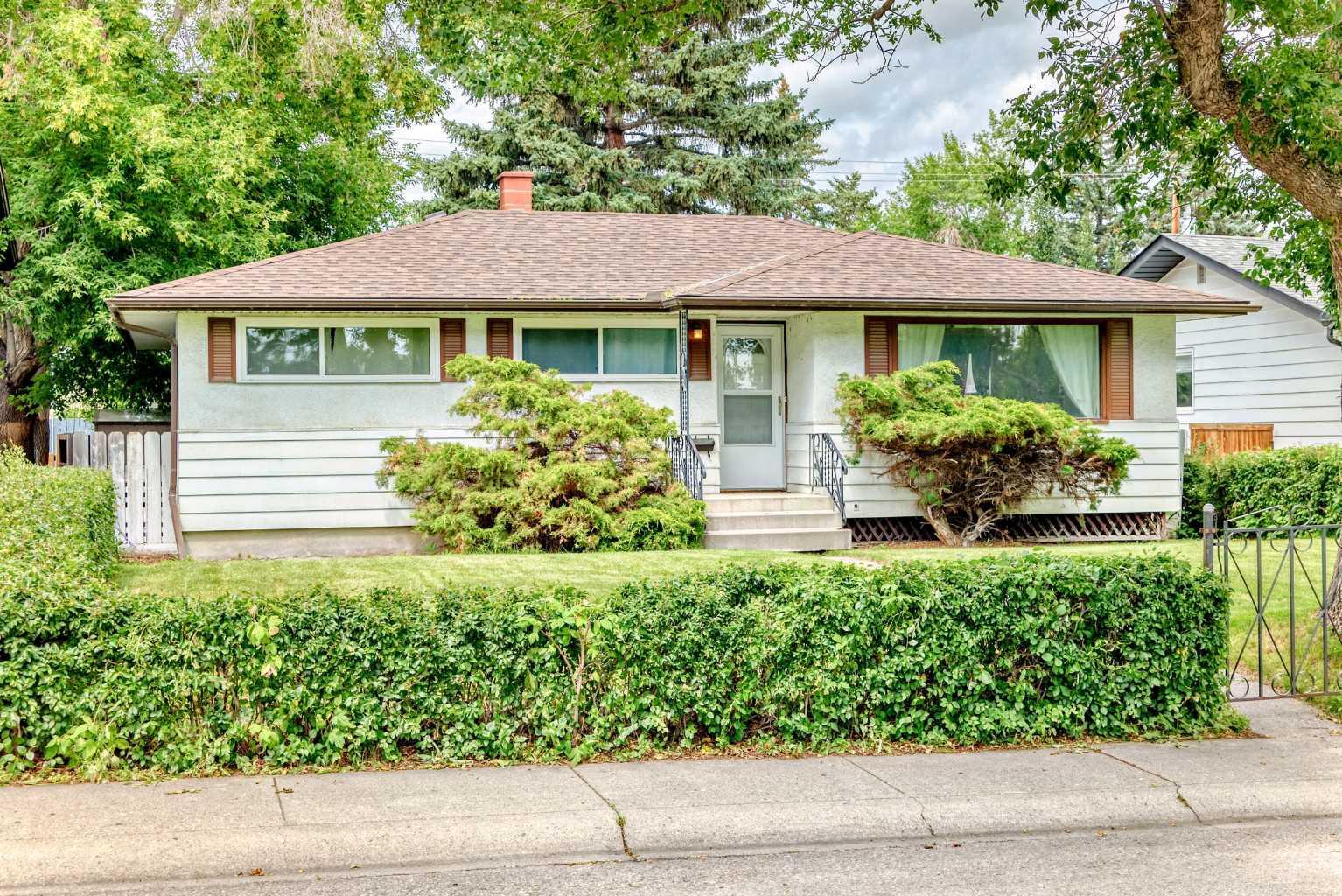 151 Fyffe Road SE  Calgary AB T2H 1C2 photo