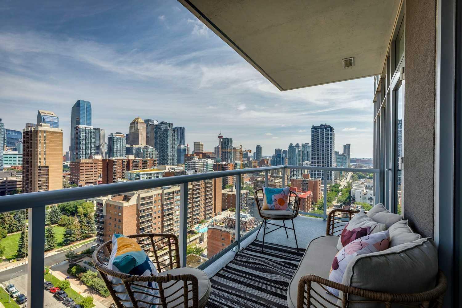Property Photo: 1501 6 Street SW 1605 AB T2R 0Z7