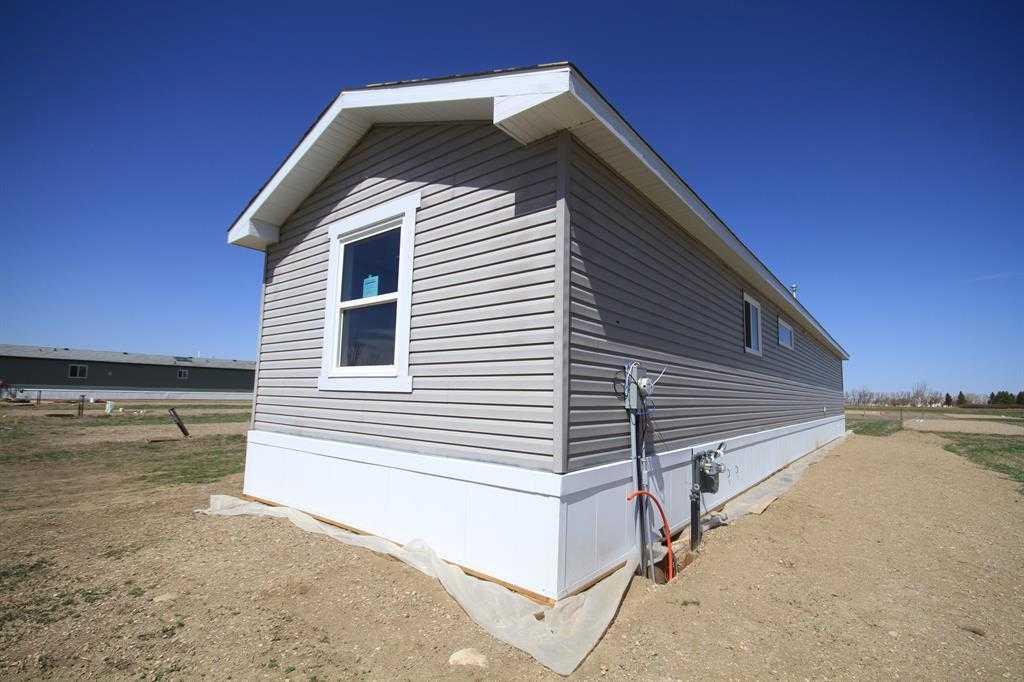 4821 72 Avenue  Taber AB T1G 0G7 photo
