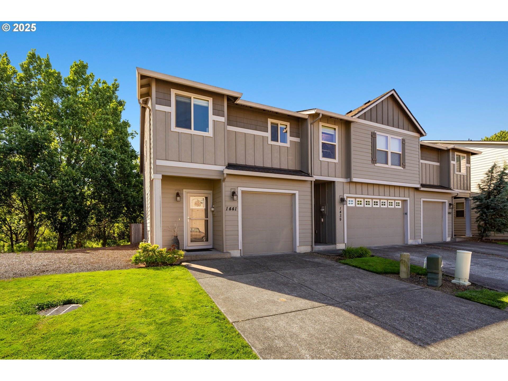 Property Photo:  1441 NE 82nd Dr  WA 98665 