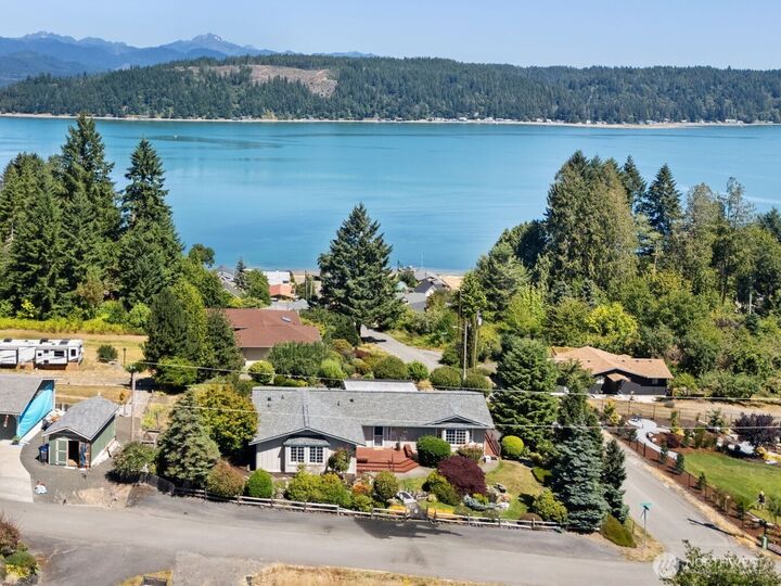 200 E Main Street  Union WA 98592 photo