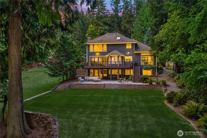 25432 SE 28th Street  Sammamish WA 98075 photo