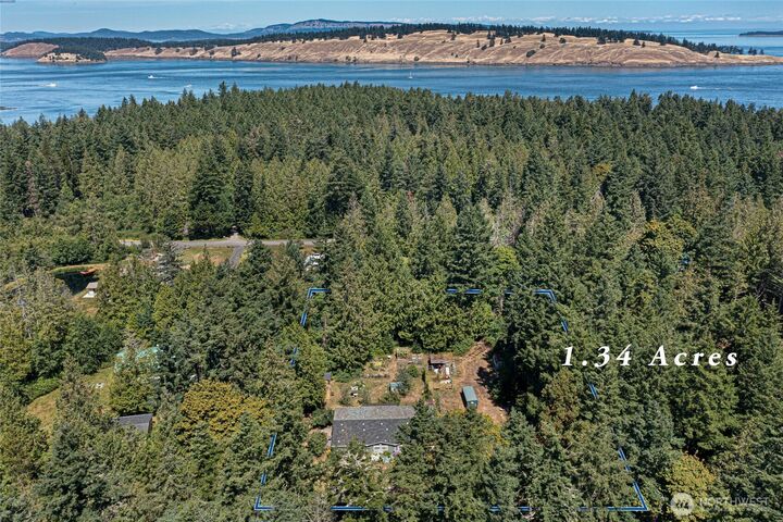 Property Photo: 300 Wildflower Lane WA 98250