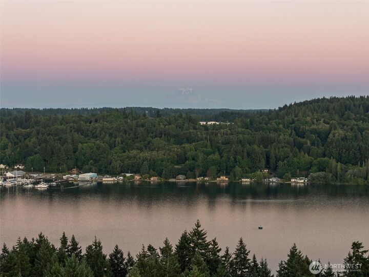 Property Photo: 2416 W Echo Bay Drive WA 98312