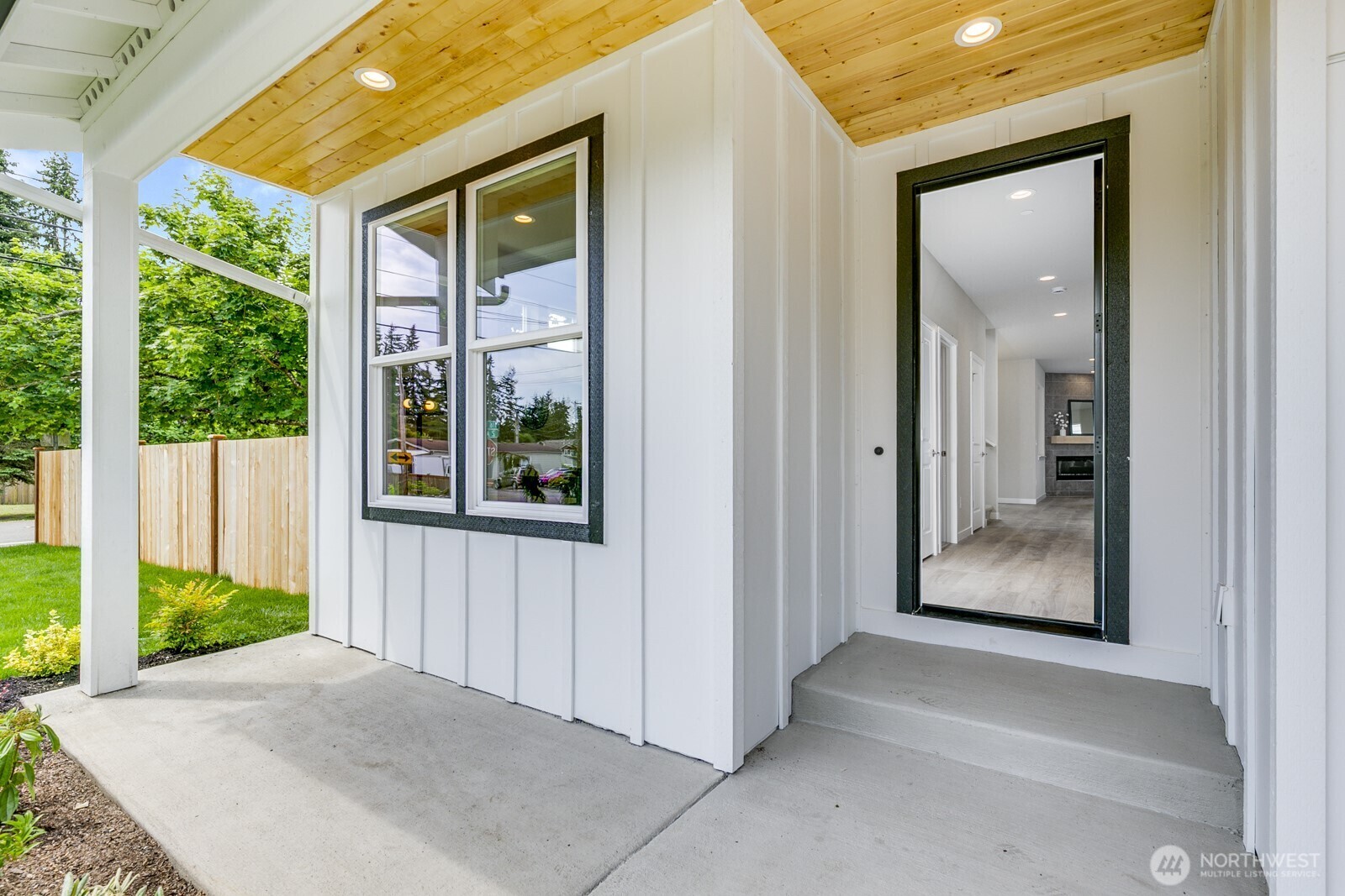 Property Photo: 11610 2nd Avenue SE A WA 98208