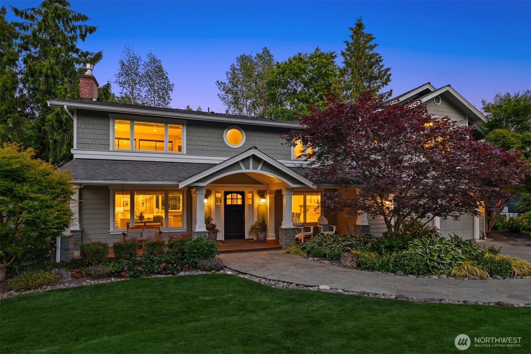 Property Photo:  830  80th Avenue NE  WA 98039 