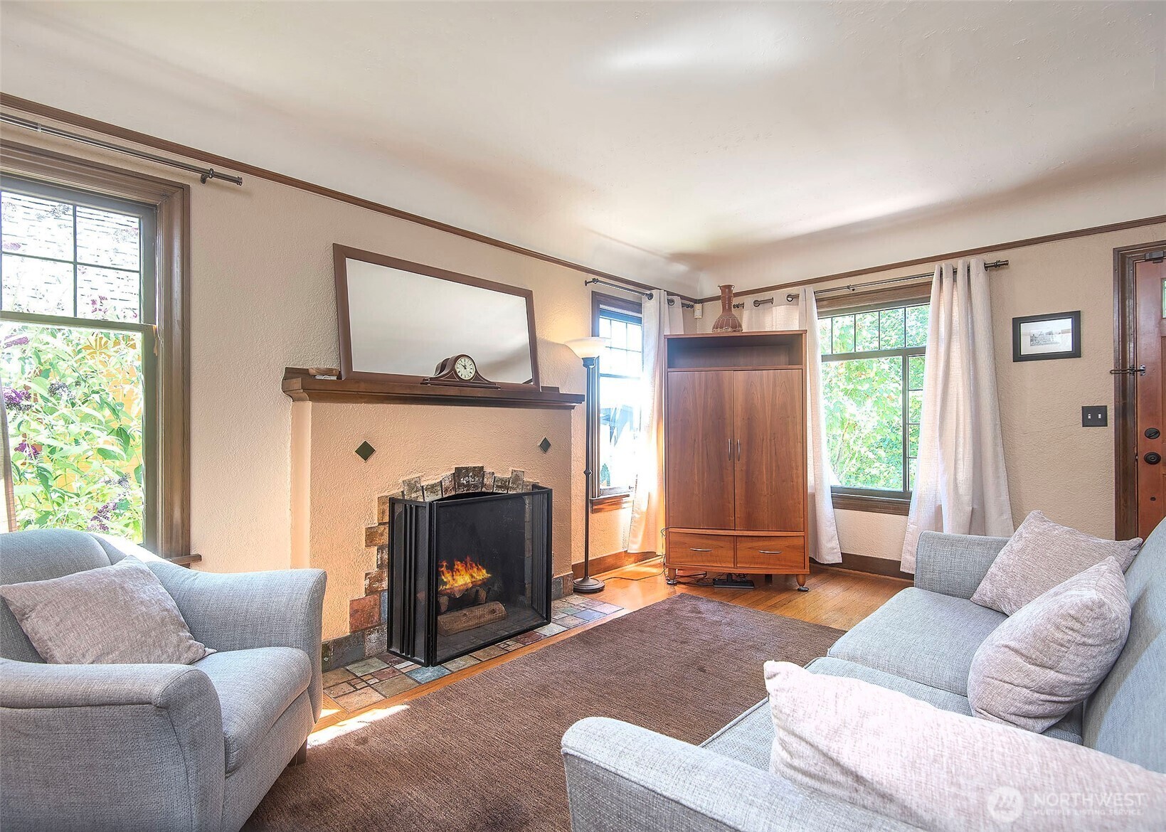 Property Photo:  7534  Brooklyn Avenue NE  WA 98115 