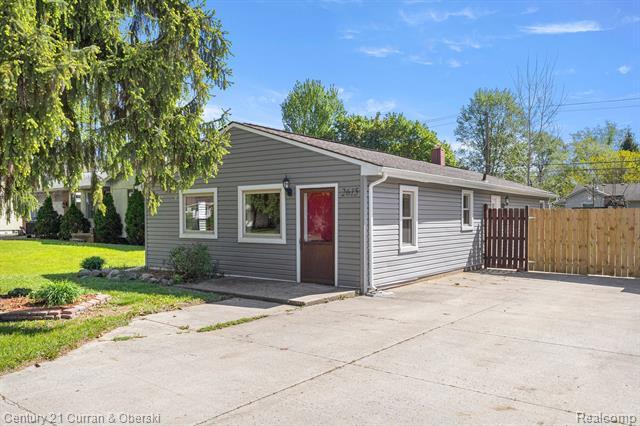 2615 Culbertson Avenue  Rochester Hills MI 48307 photo