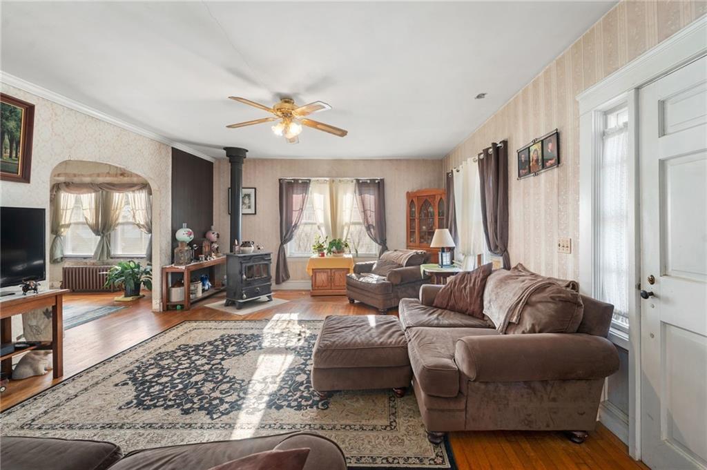 Property Photo:  133 New London Avenue  RI 02886 