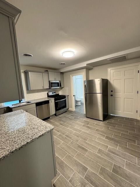 Property Photo:  52 Vernon Street 2  RI 02903 