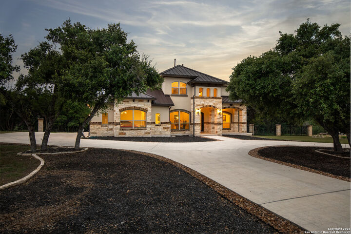 Property Photo: 138 Scarlet Ct TX 78133