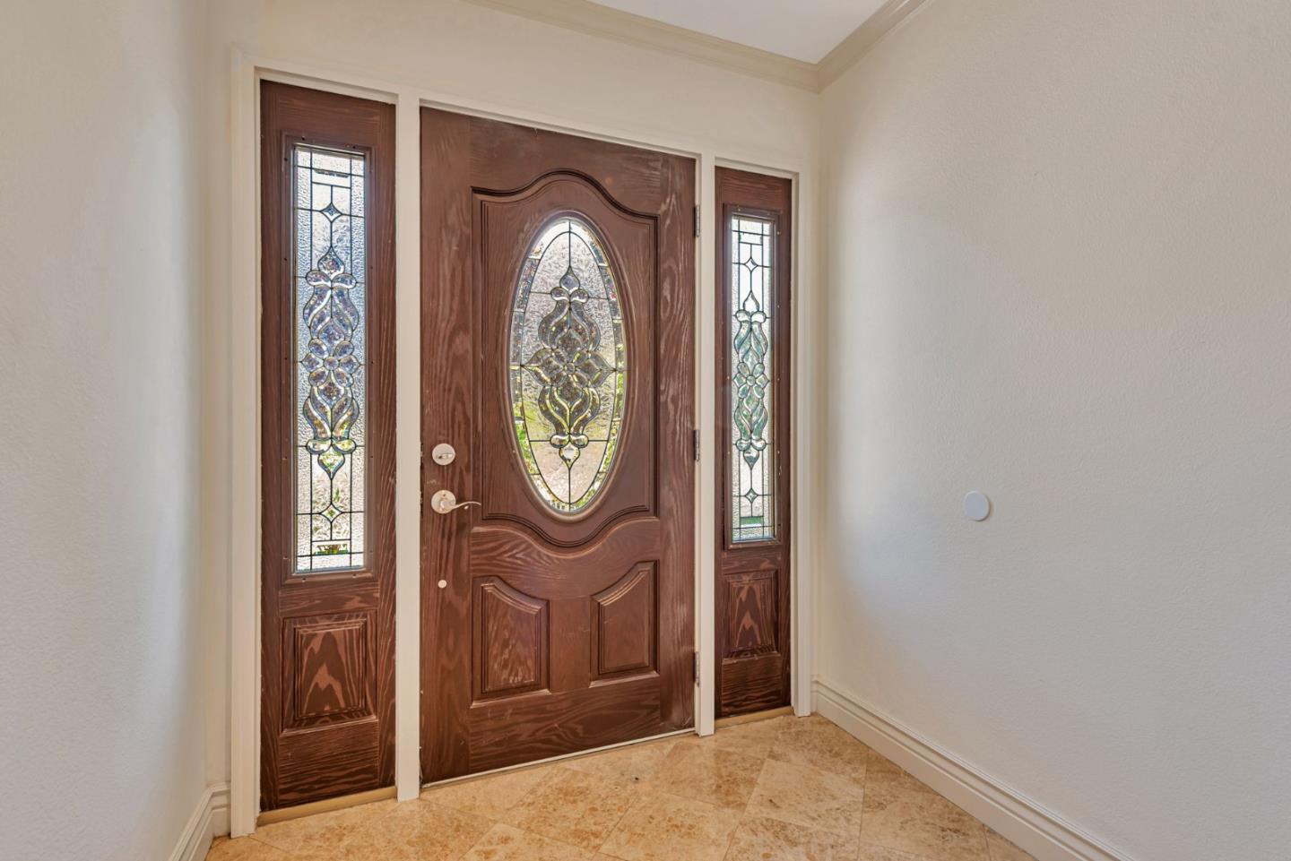 Property Photo: 5007 Grimsby Drive CA 95130