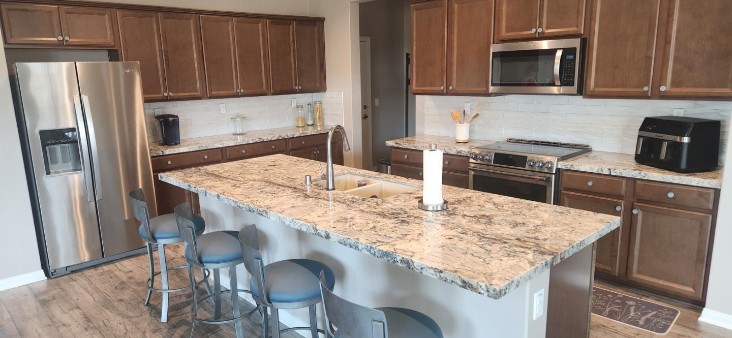 Property Photo:  33039 Saint Emilion Court  CA 92596 