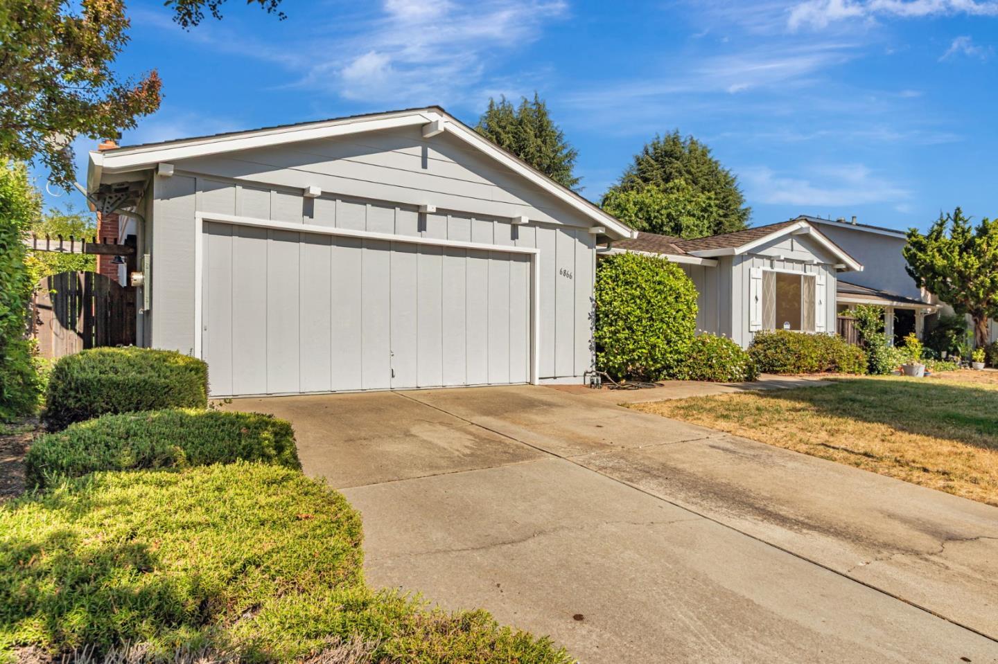 Property Photo: 6866 Trinidad Drive CA 95120