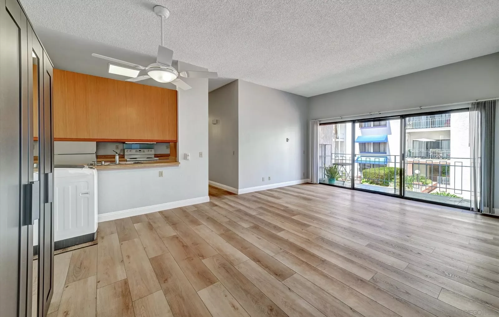 Property Photo: 8324 Regents Rd 2P CA 92122