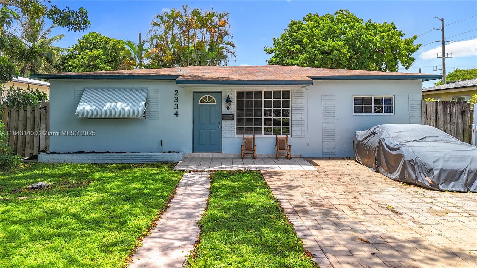 2334 Pierce St  Hollywood FL 33020 photo