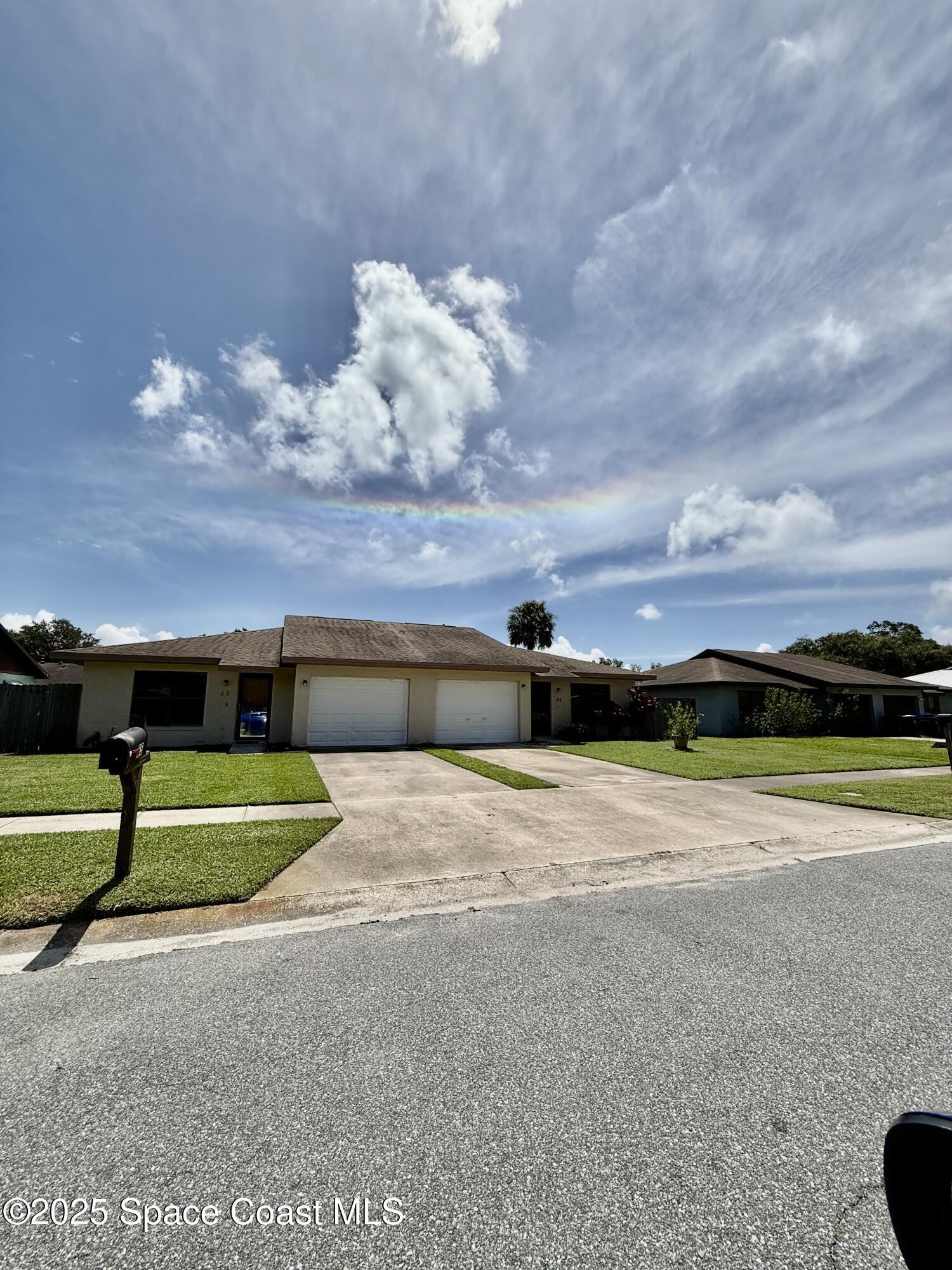 Property Photo: 55 W Towne Place FL 32796