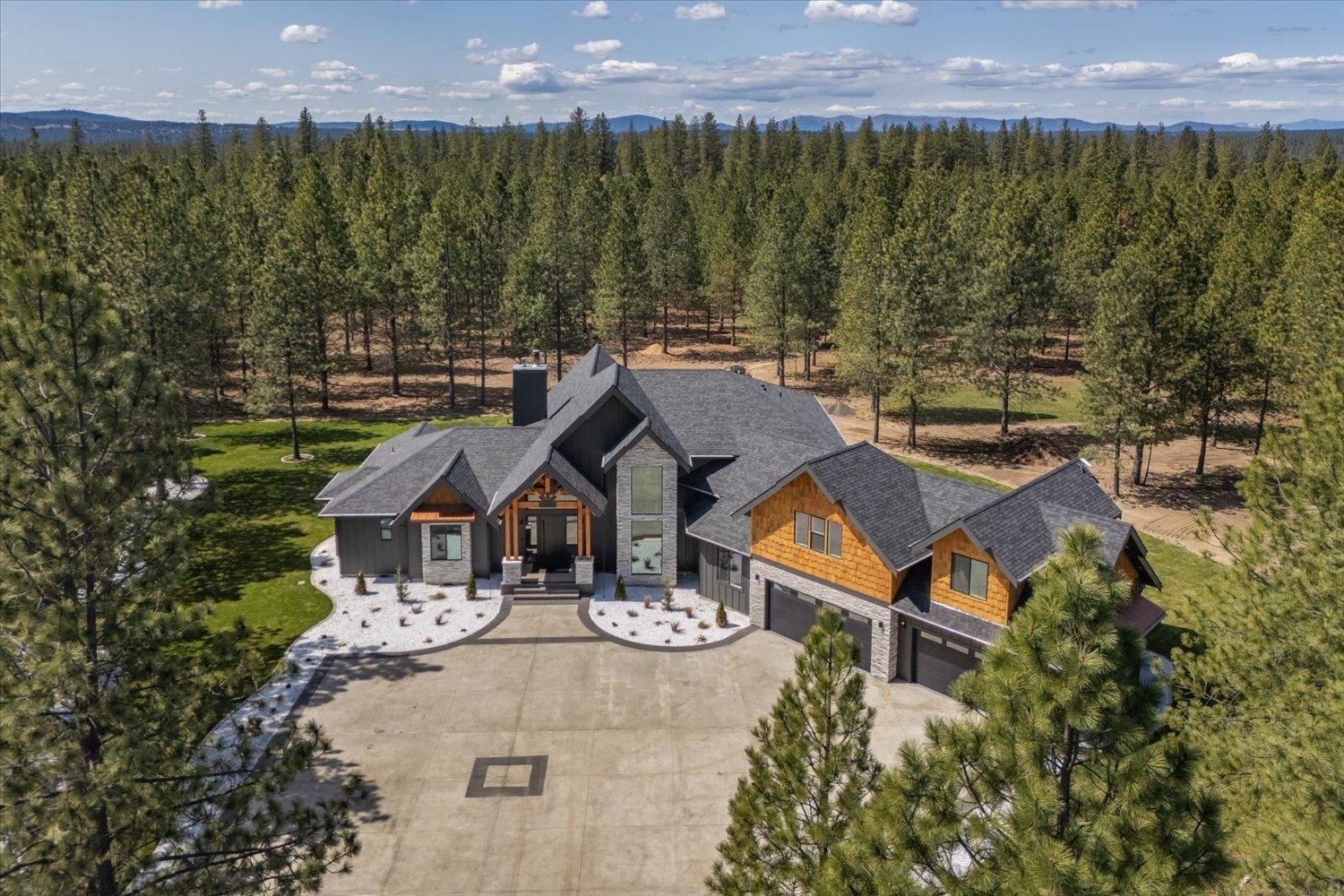 Property Photo: 27603 N Bruce Rd WA 99003