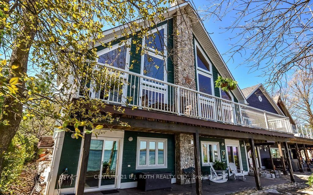 Photo de la propriété:  3931 Menoke Beach Road  ON L3V 0T9 