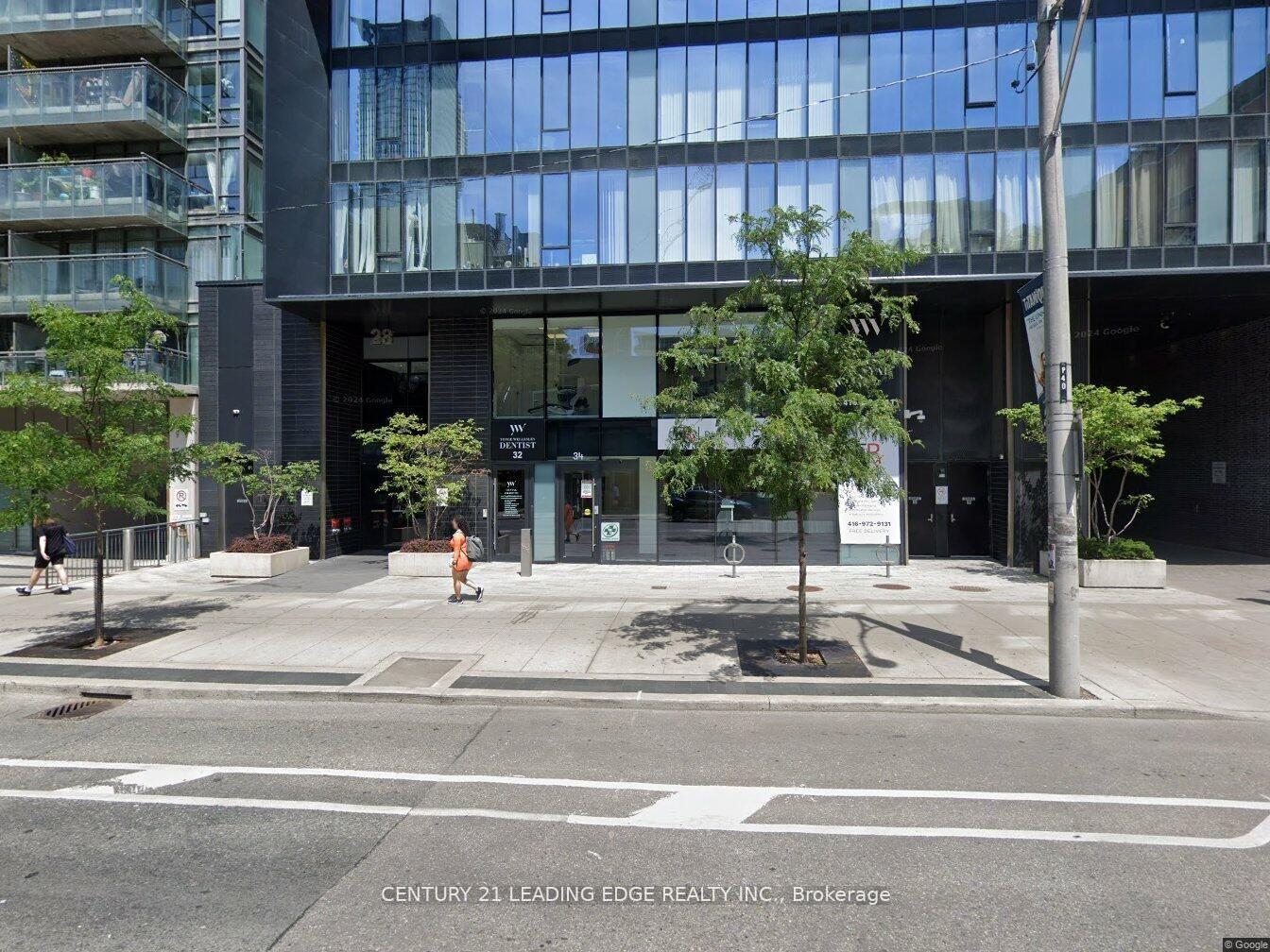 Photo de la propriété:  28 Wellesley Street E 405  ON M4Y 0C4 