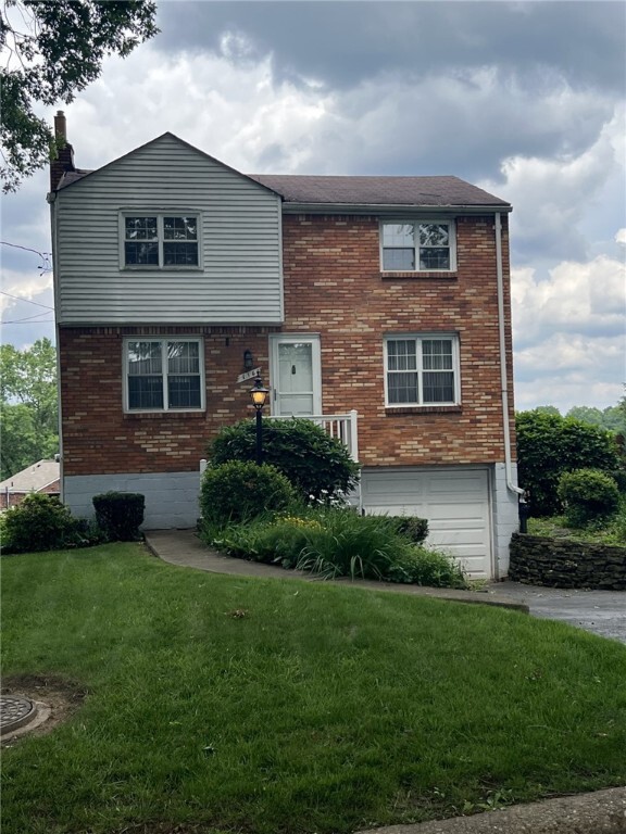 Property Photo:  116 Williams Pl  PA 15221 