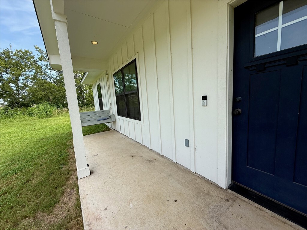 Property Photo:  121 High Street  TX 78957 