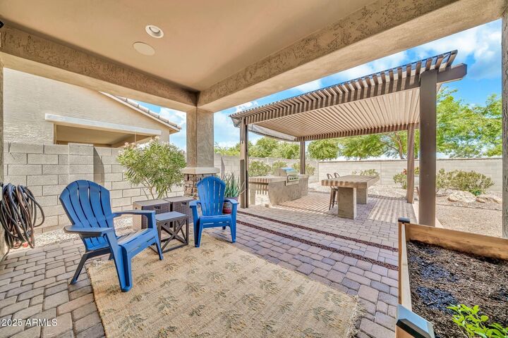 Property Photo: 5718 N 109th Avenue AZ 85037
