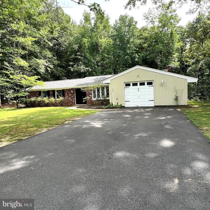 Property Photo:  1906 Coleman Lane  VA 22407 
