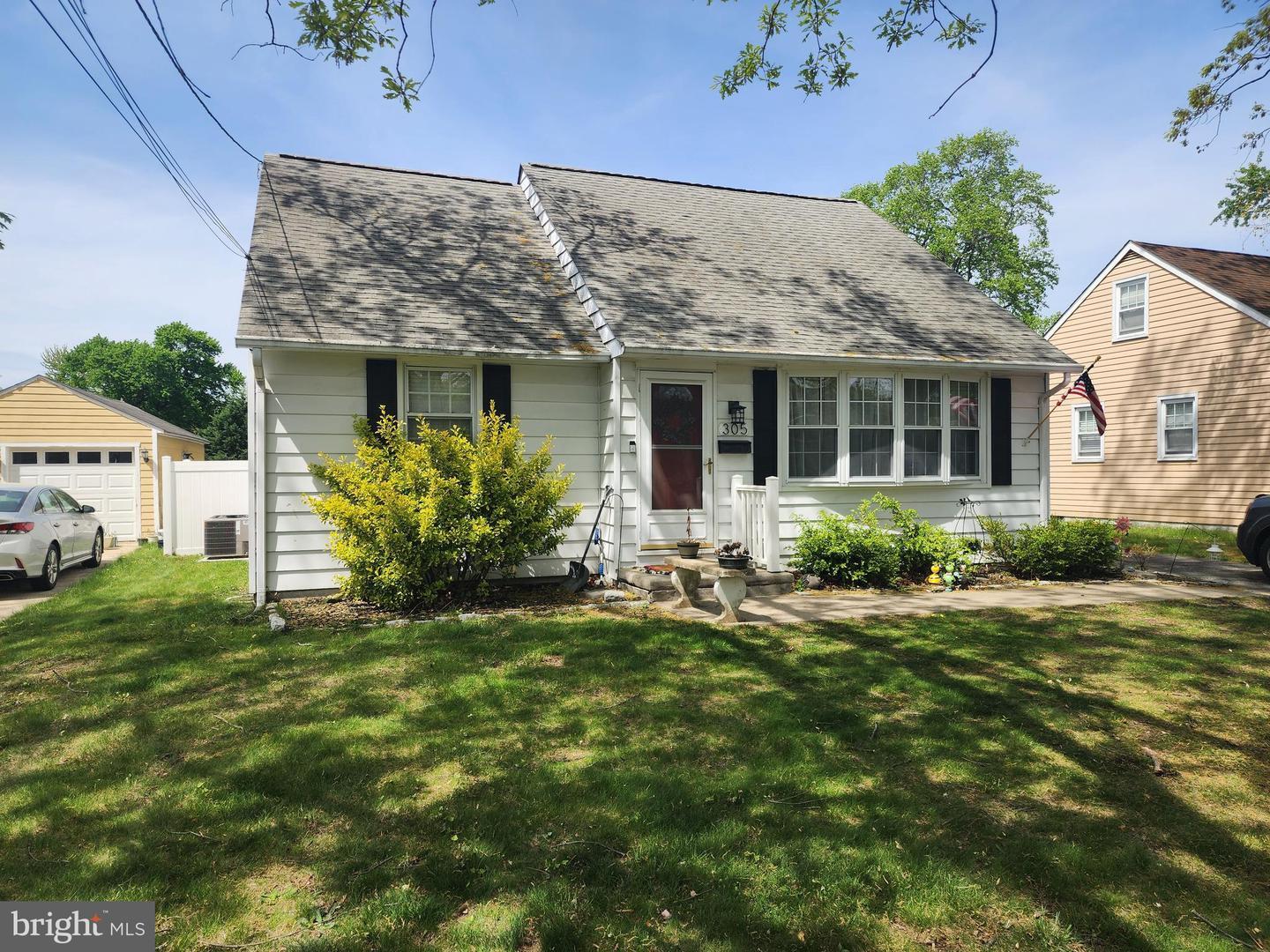 Property Photo: 305 W 4th Avenue NJ 08007