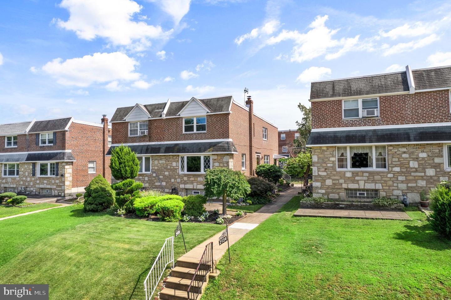 Property Photo: 2936 Sandyford Avenue PA 19152