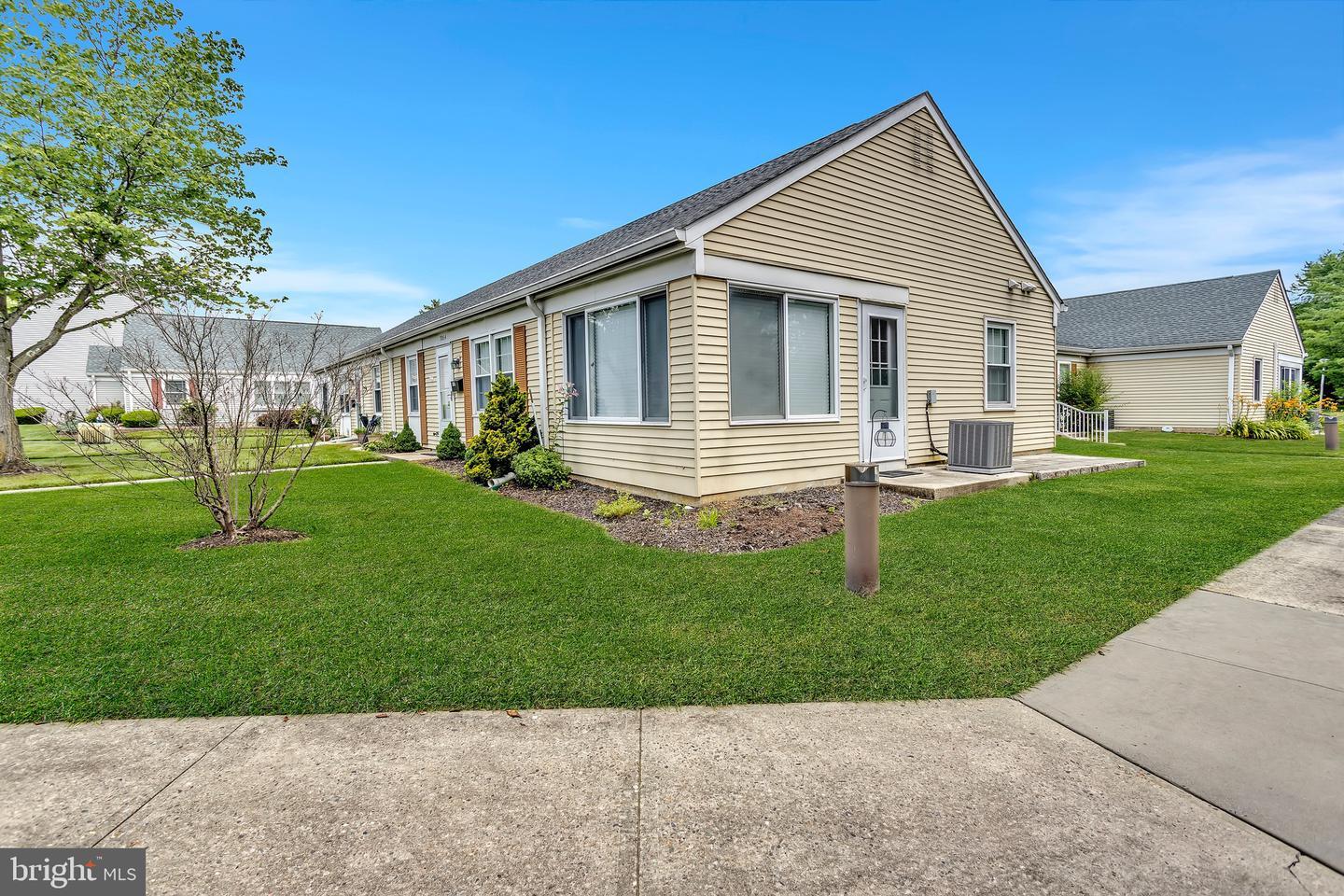 Property Photo:  326 Nantuckett Lane A  NJ 08831 